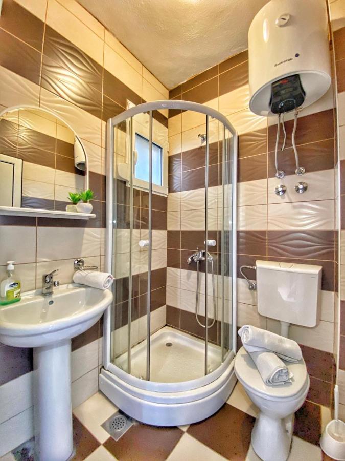 Md Apartments Ulcinj Ngoại thất bức ảnh
